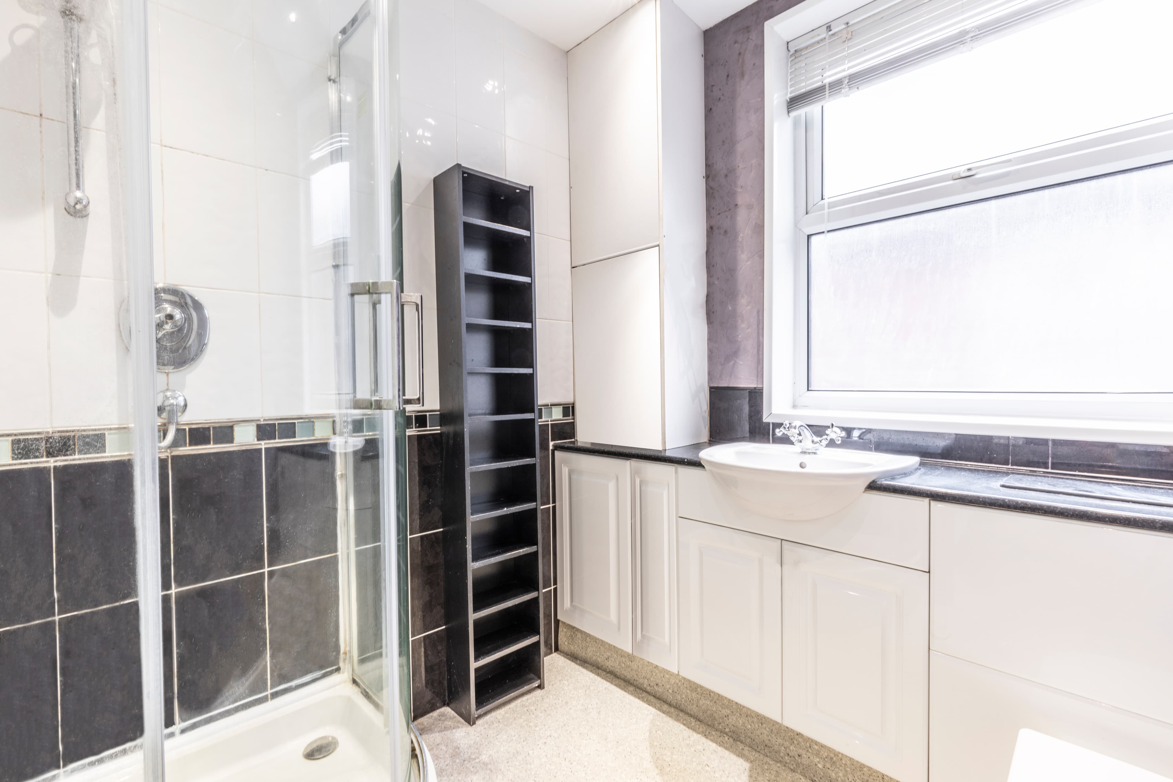 5 Bed House - Wellesley Avenue thumbnail 7