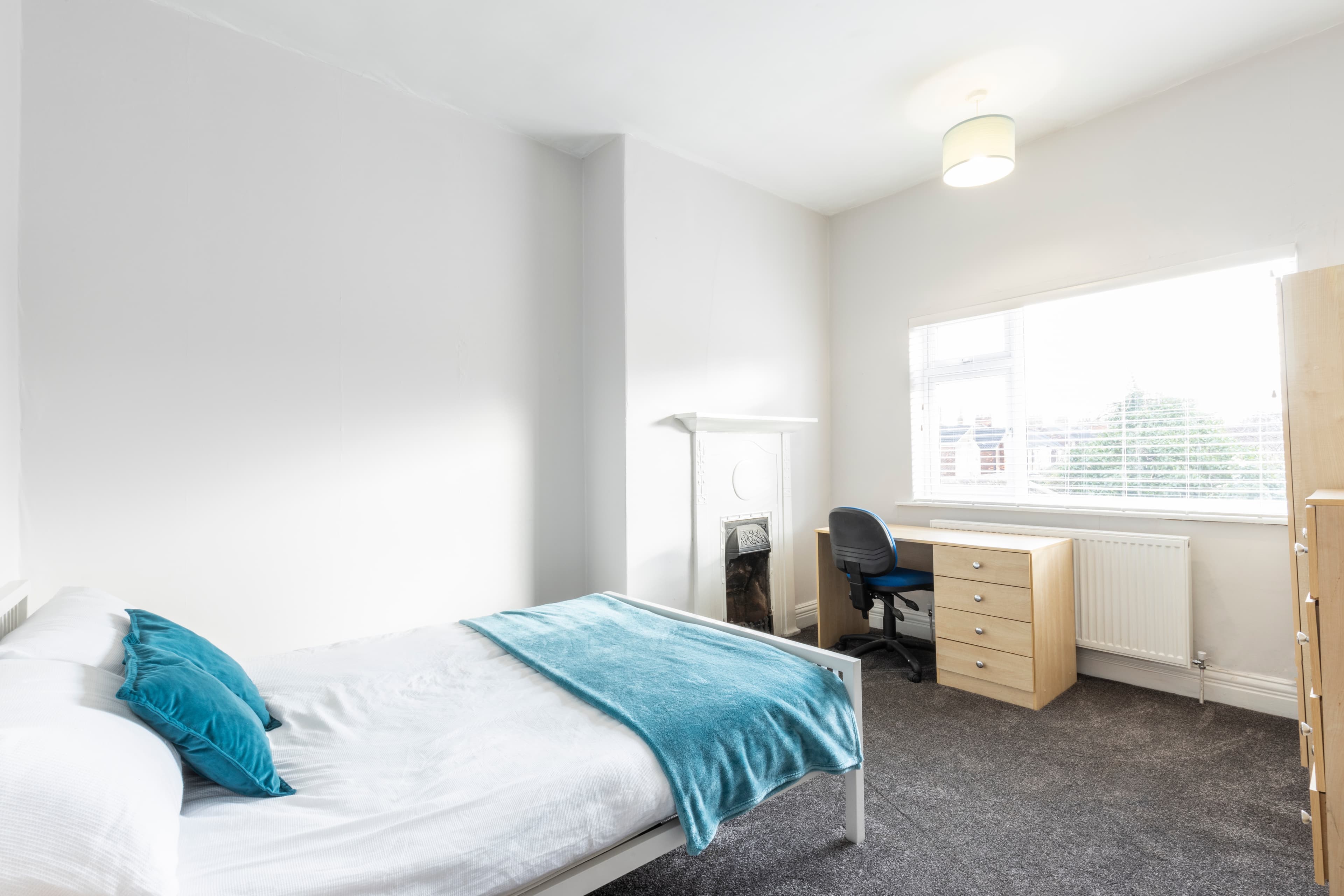 5 Bed House - Wellesley Avenue thumbnail 5