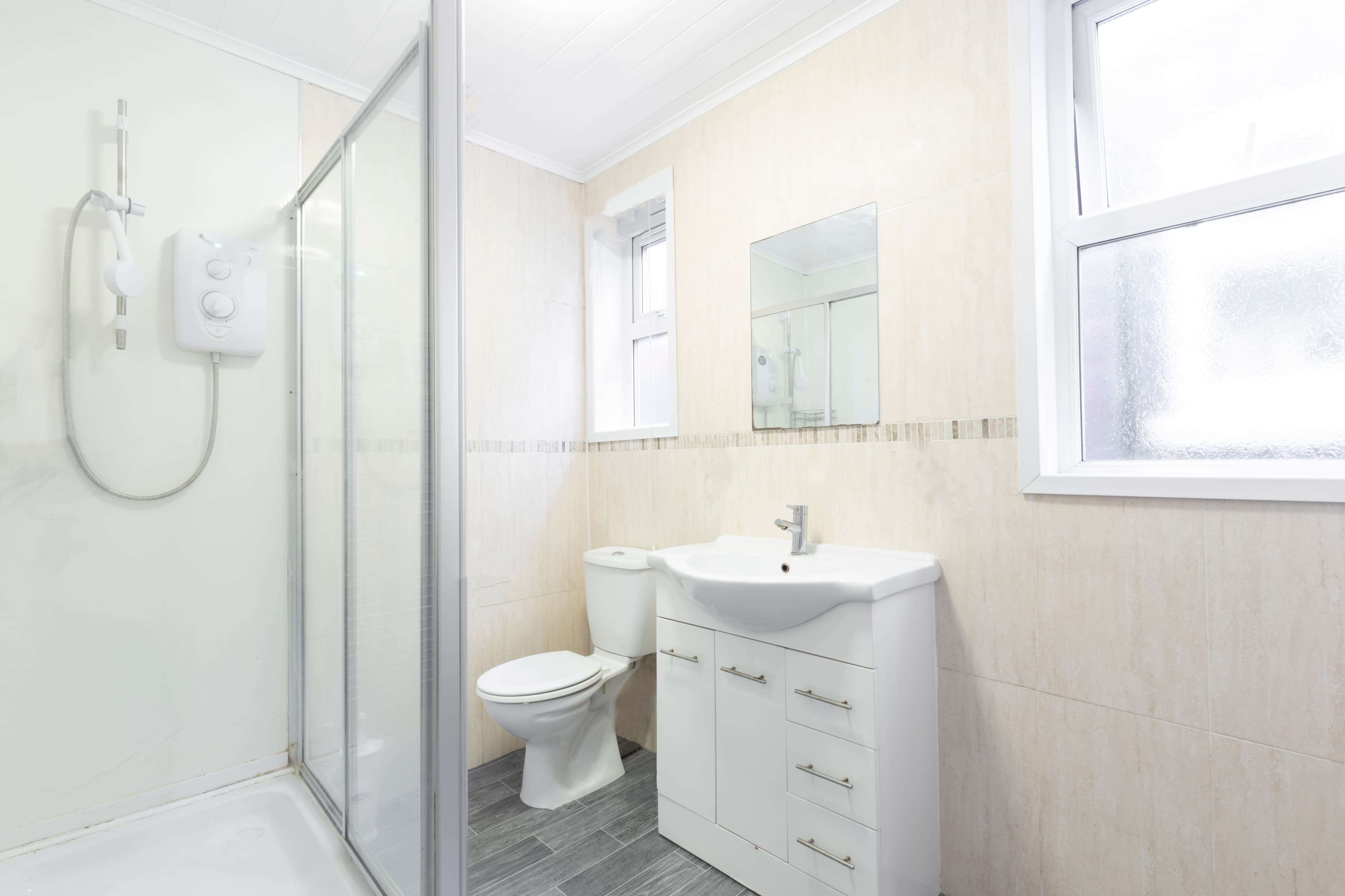 5 Bed House - Wellesley Avenue thumbnail 6