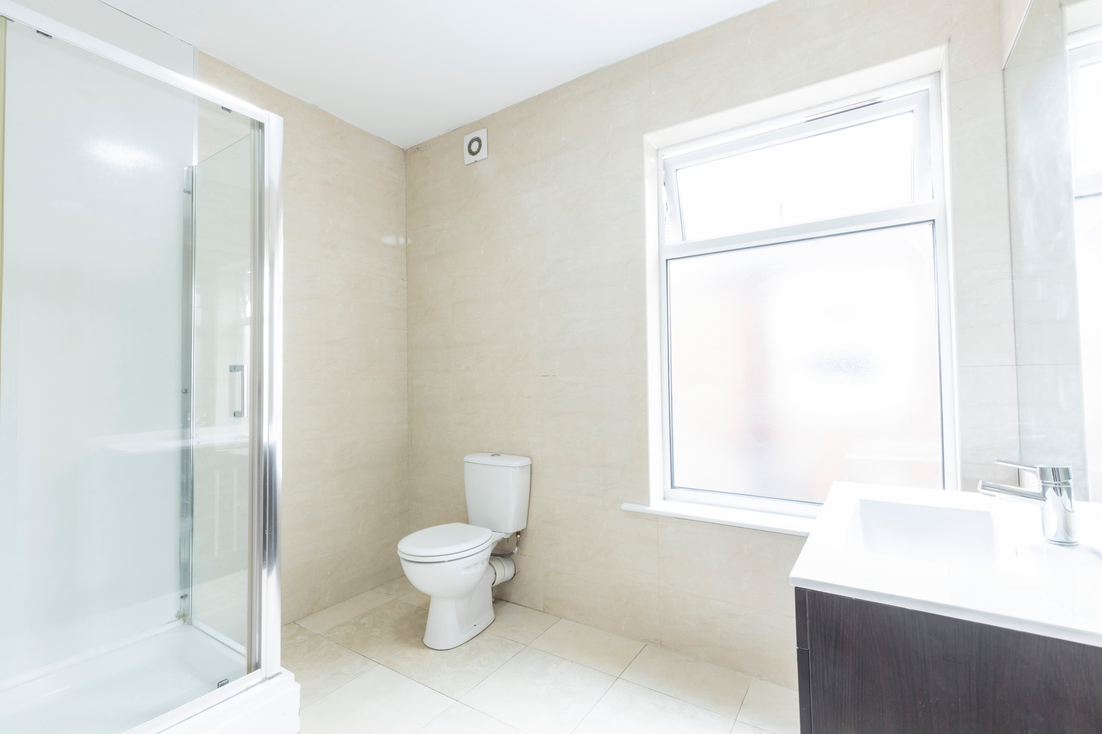 6 Bed House - Wellesley Avenue thumbnail 9