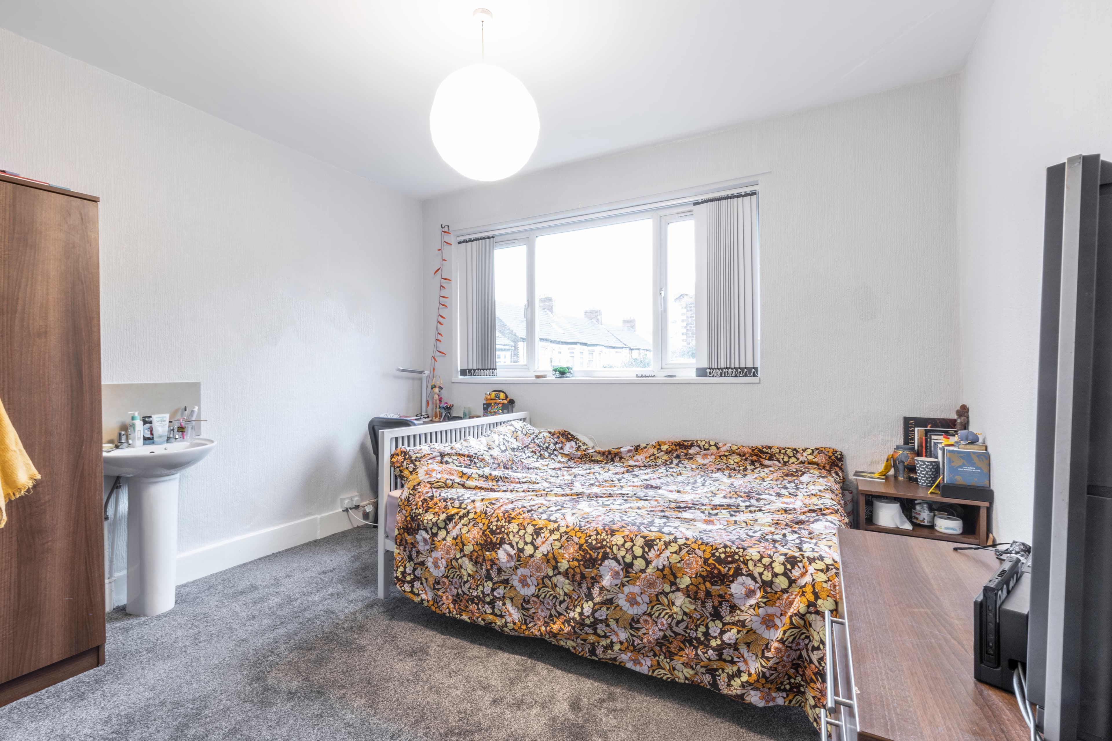 6 Bed House - Wellesley Avenue thumbnail 4