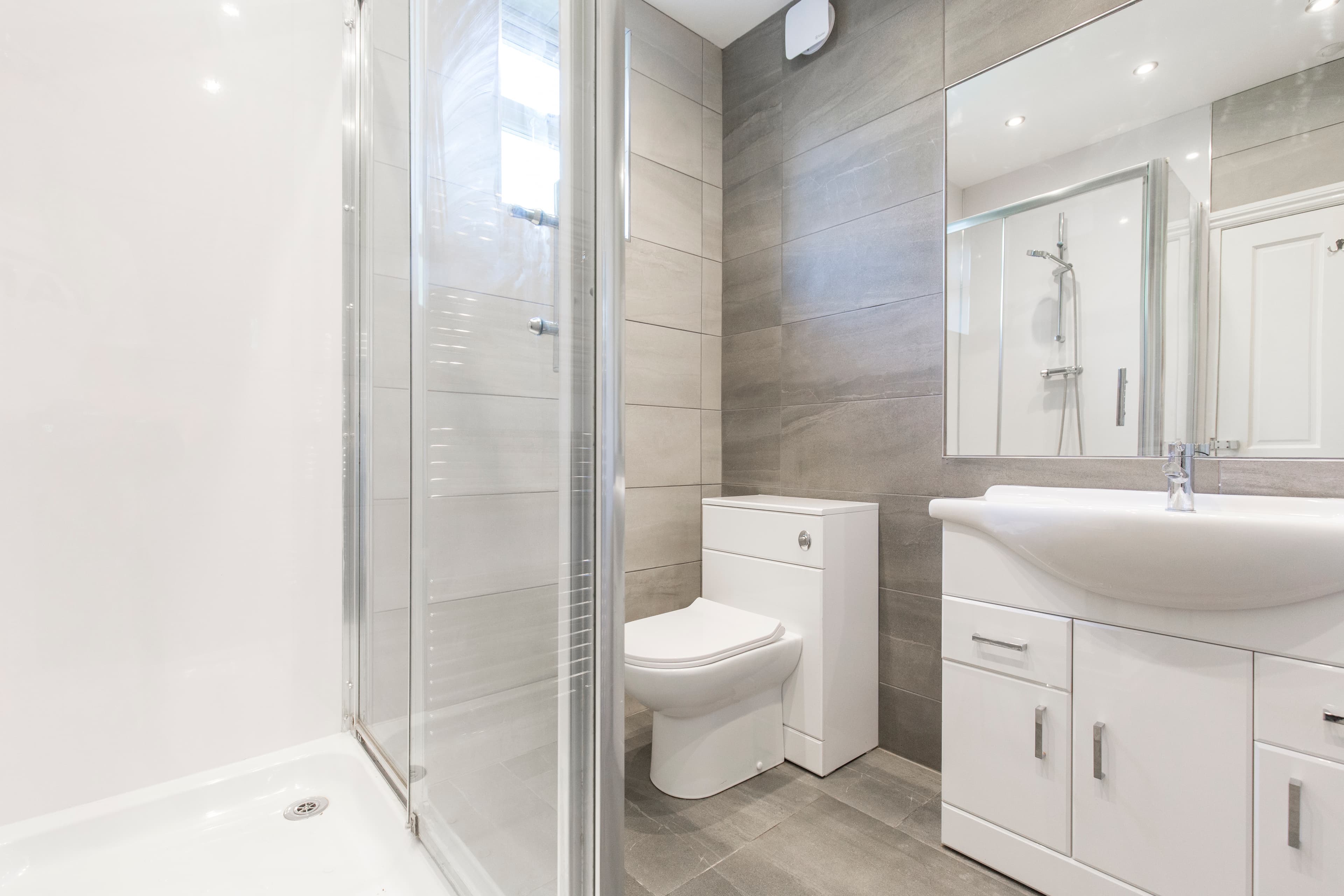 7 Bed House - Wellesley Avenue thumbnail 8