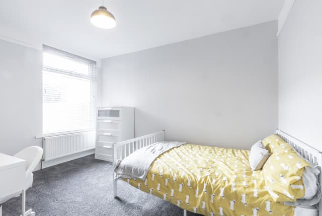 5 Bed House - Brooklyn Street thumbnail 5