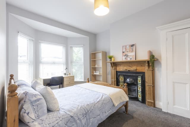 5 Bed House - Auckland Avenue thumbnail 9