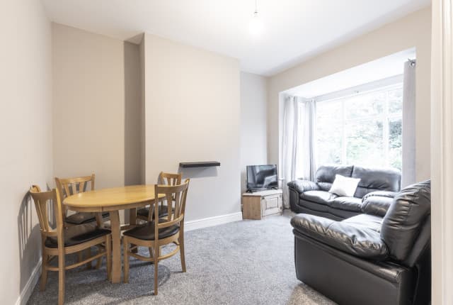 3 Bed House - The Newlands photo 1