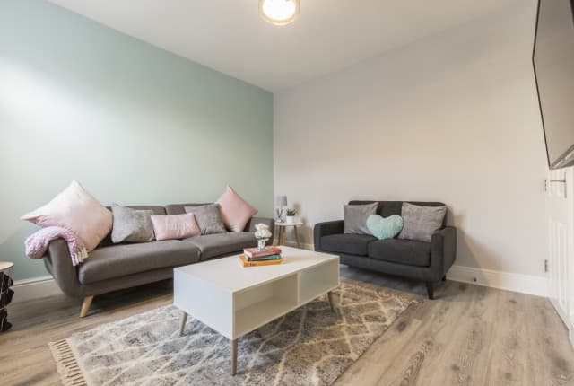 3 Bed House - Exmouth Street thumbnail 2