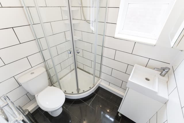 4 Bed House - De Grey Street thumbnail 7