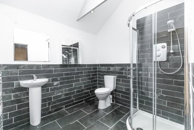 6 Bed House - Walters Terrace thumbnail 13