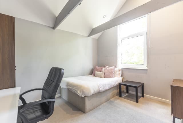 6 Bed House - Walters Terrace thumbnail 14