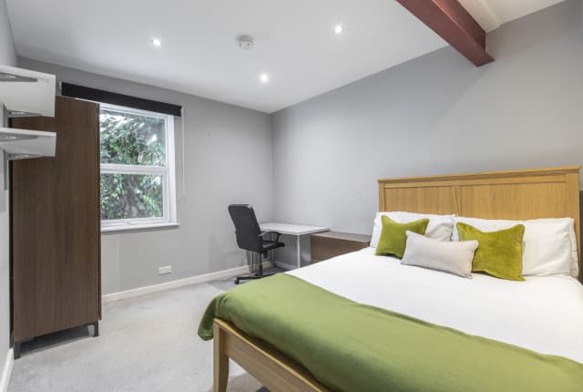 6 Bed House - Walters Terrace thumbnail 6