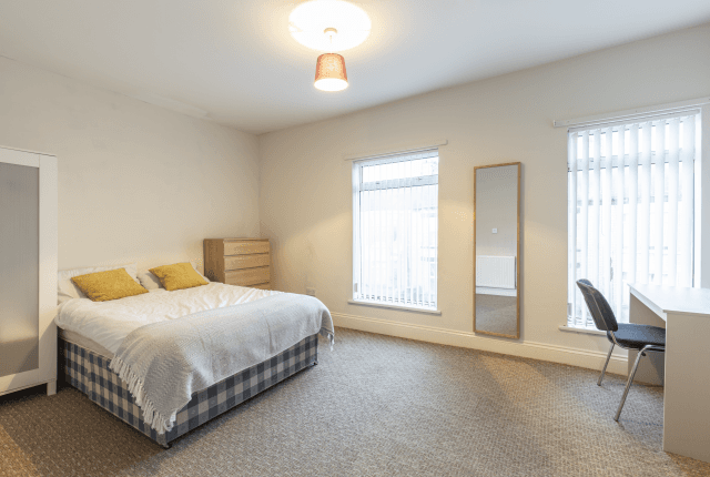 4 Bed House - Walgrave Street thumbnail 8