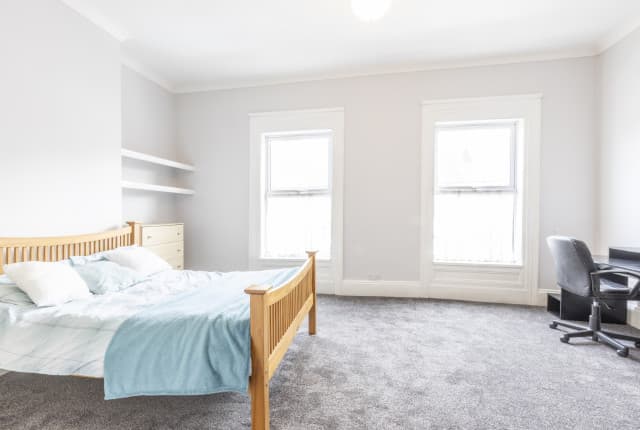 4 Bed House - Grafton Street thumbnail 6