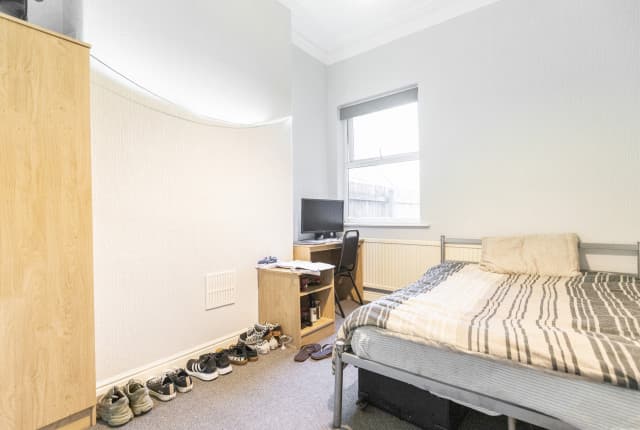 5 Bed House - Brooklyn Street thumbnail 7