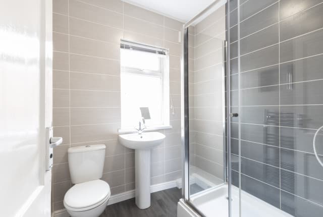 5 Bed House - Brooklyn Street thumbnail 6