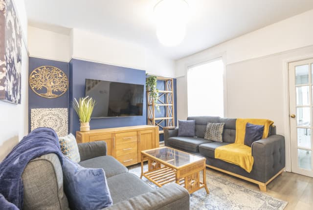 3 Bed House - Blaydes Street