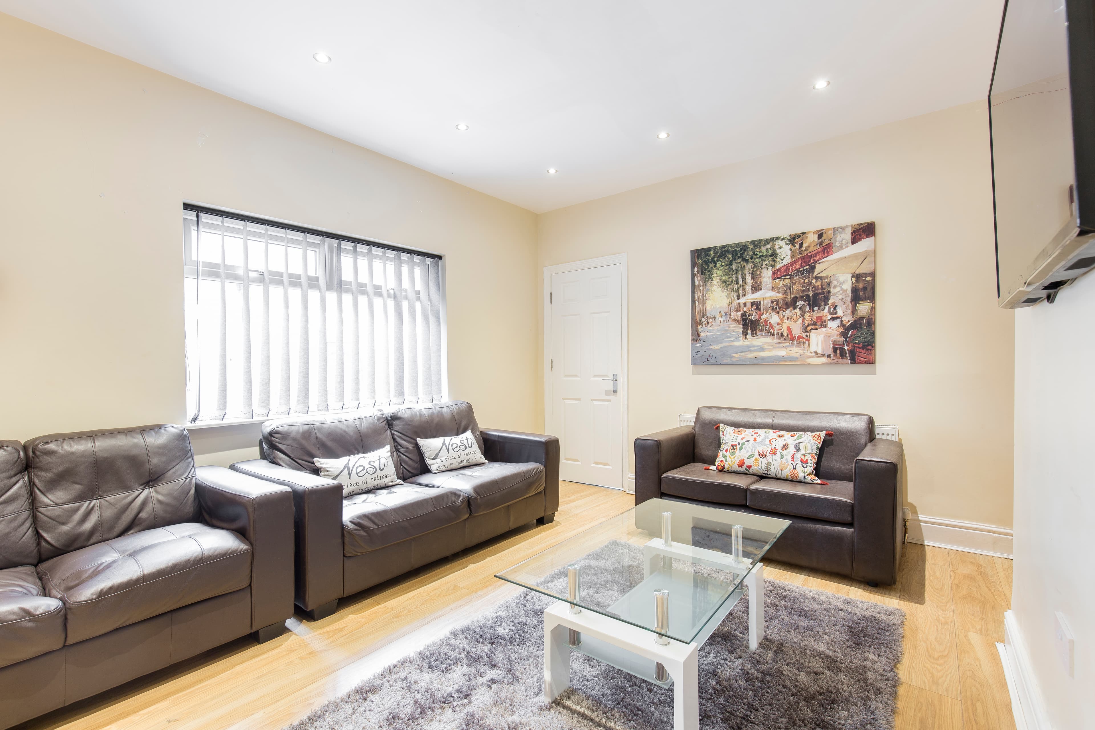 6 Bed House - Heathcote Street photo 1